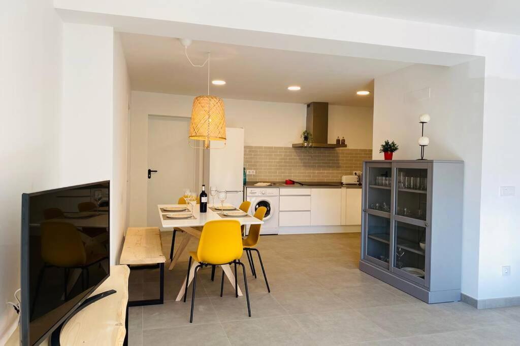 70 M2, Apartamento Cerca De La Playa, Apto Minusvalidos. Roses Exteriér fotografie